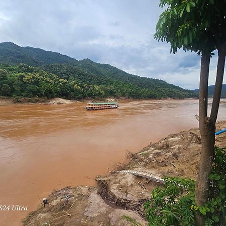 Inn Riverside Hostel Pb Muang Pakbèng Εξωτερικό φωτογραφία