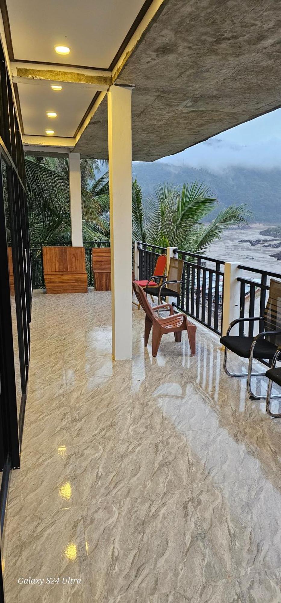 Inn Riverside Hostel Pb Muang Pakbèng Εξωτερικό φωτογραφία